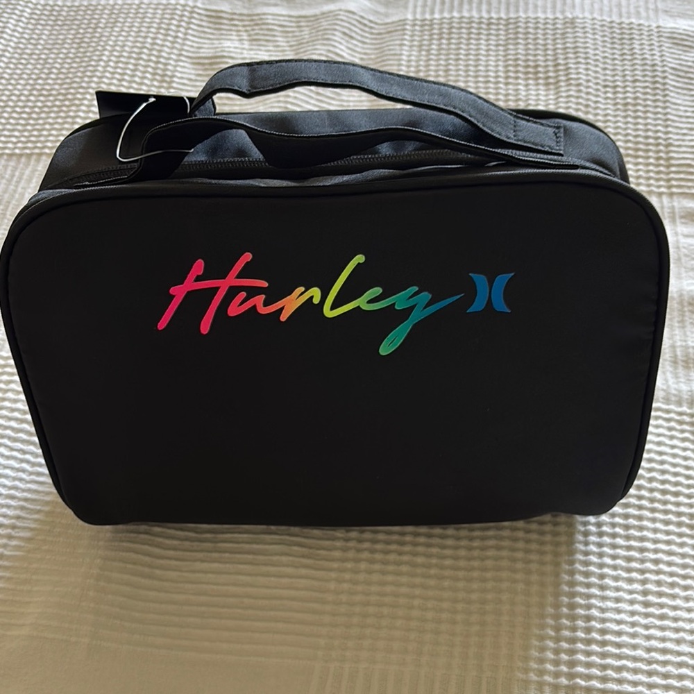Hurley case NWT